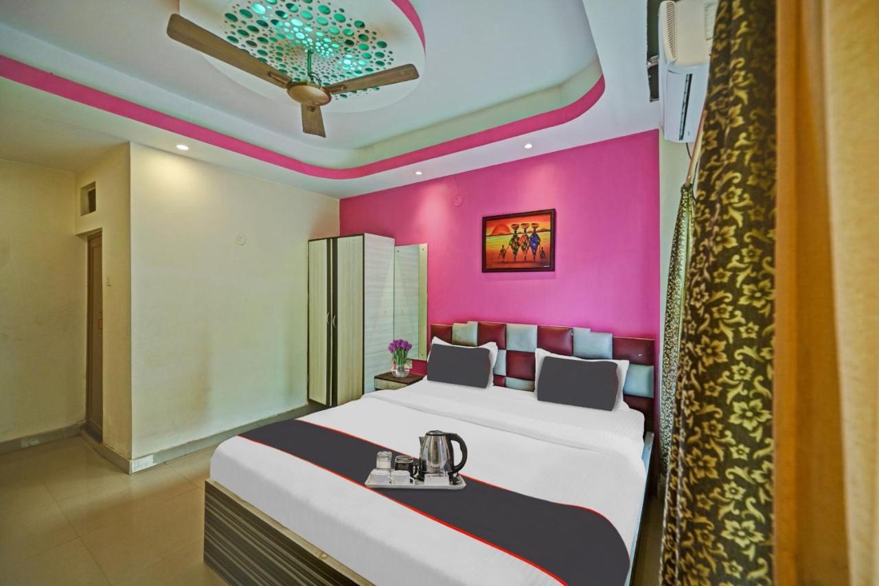 Collection O Shree Bhumi Hotel Puri Exterior photo